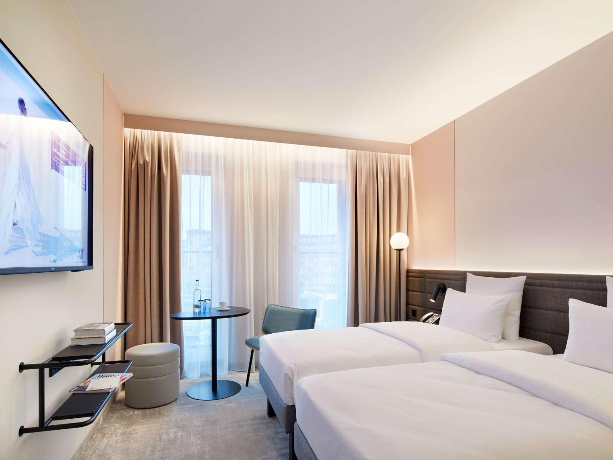 Novotel Hamburg Central Station Eksteriør bilde