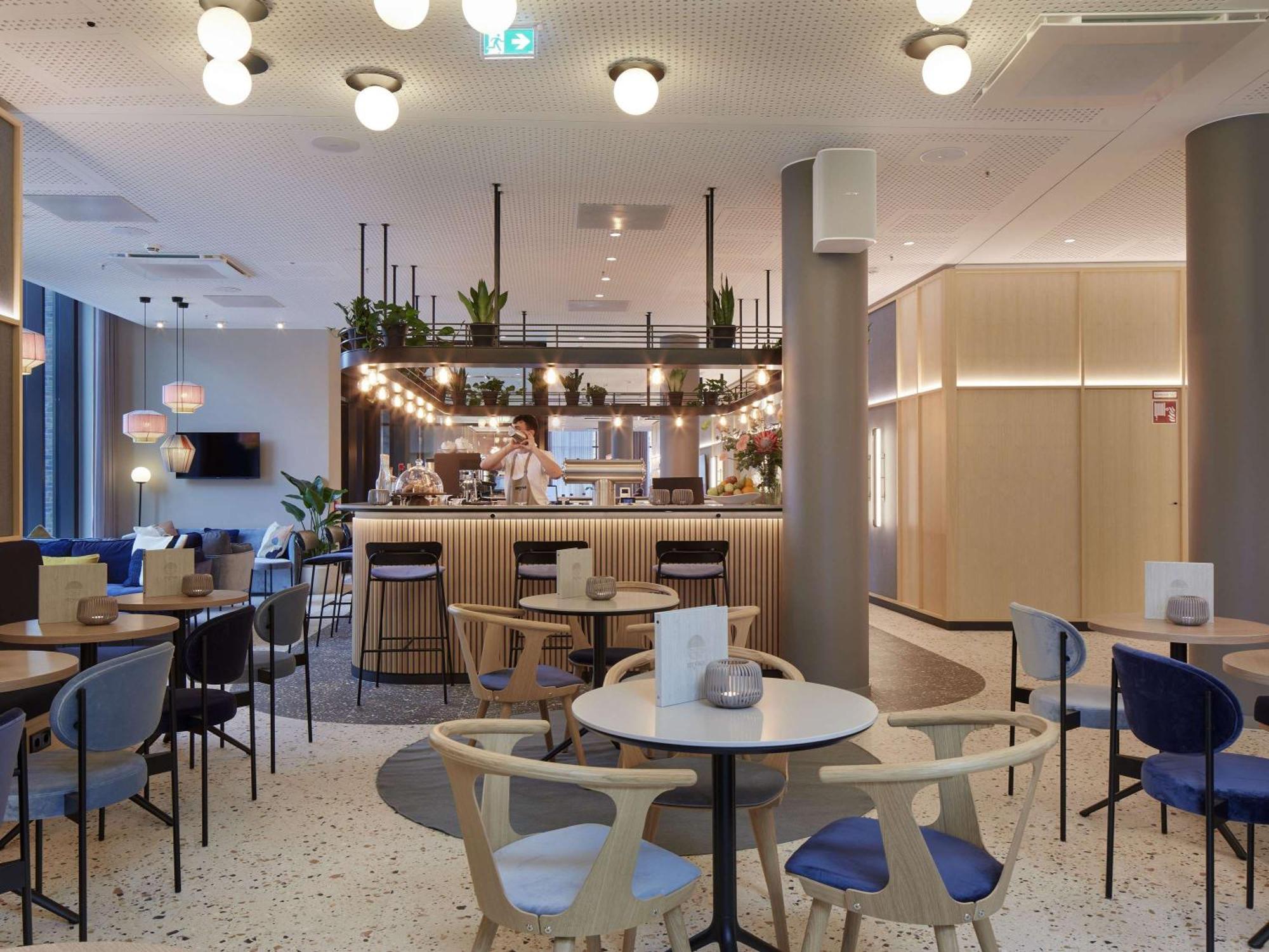 Novotel Hamburg Central Station Eksteriør bilde