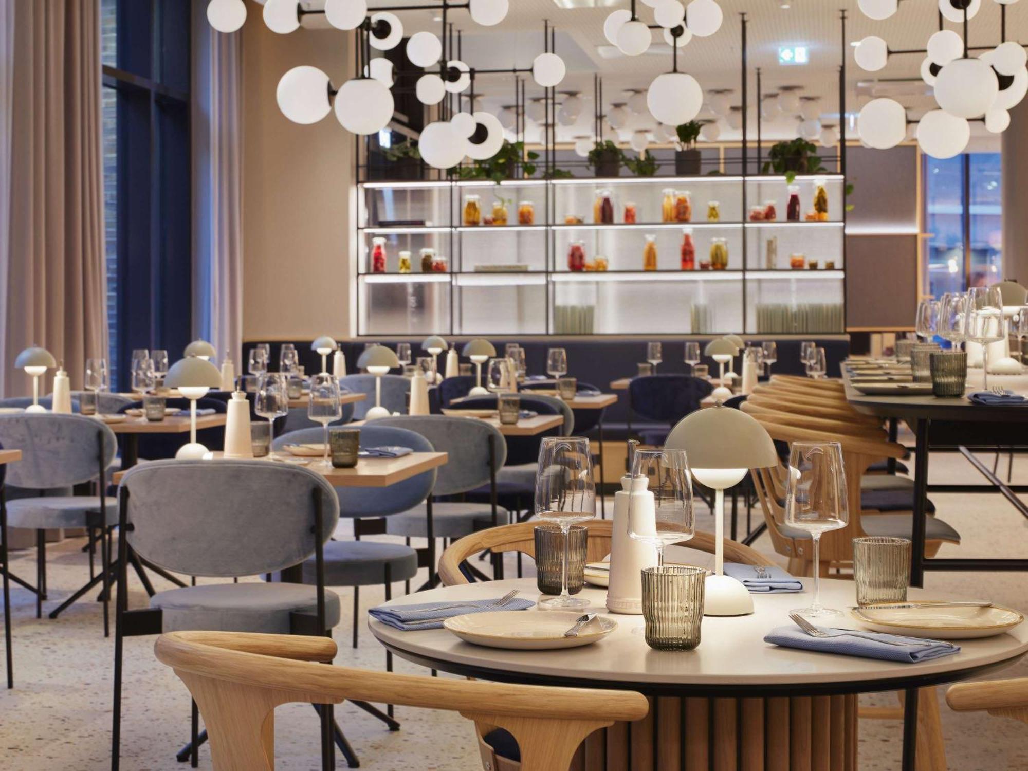 Novotel Hamburg Central Station Eksteriør bilde
